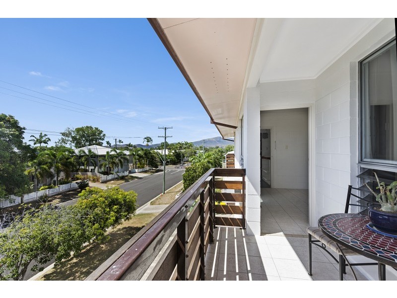6/18 Armstrong Street, Hermit Park QLD 4812