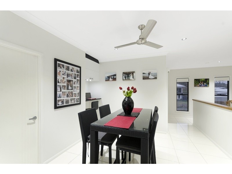 22 Adrian Rise, Mount Louisa QLD 4814