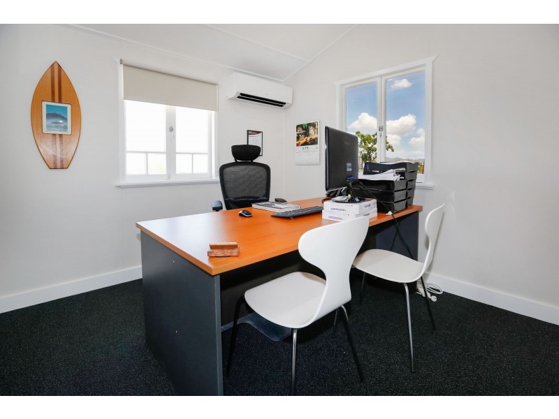 183 Ingham Road, West End QLD 4810