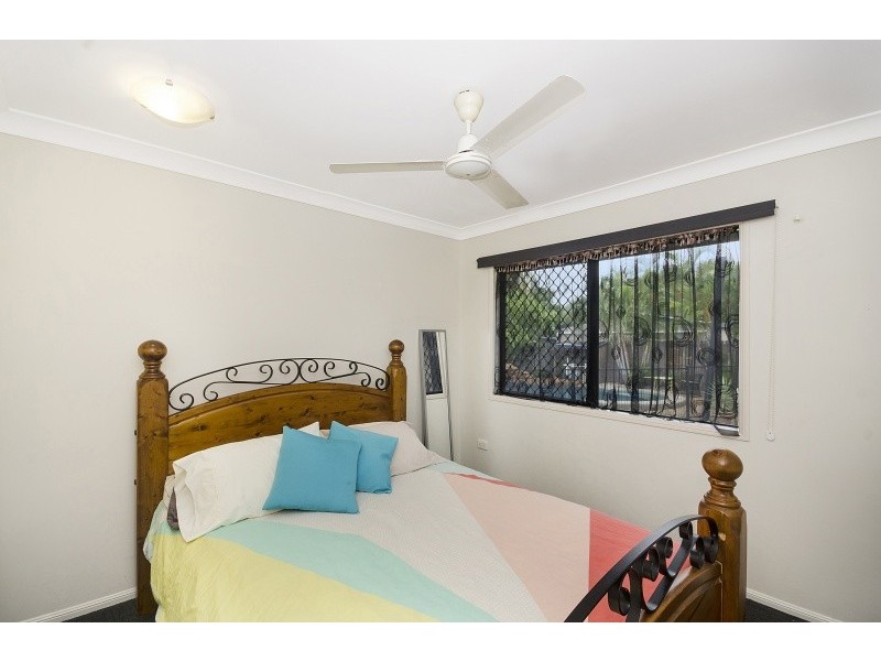 4 Monaro Circuit, Mount Louisa QLD 4814