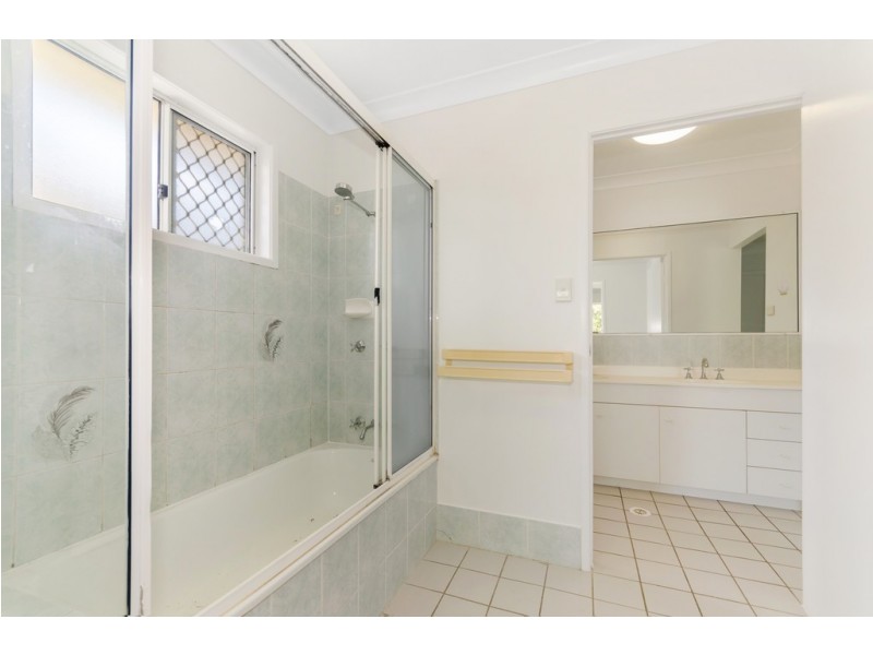 101 Kern Brothers Drive, Thuringowa Central QLD 4817