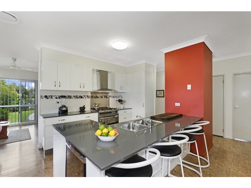 8 Grasmere Court, Kirwan QLD 4817