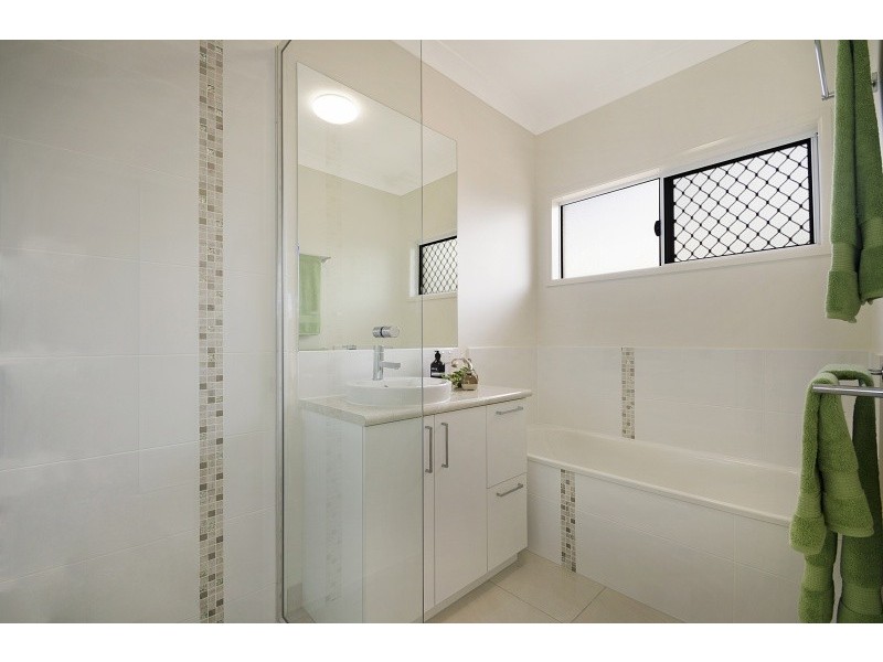 19 Ribaldo Circuit, Burdell QLD 4818