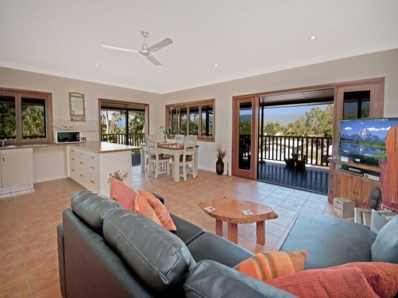 5 Saltwater Drive, Toomulla QLD 4816