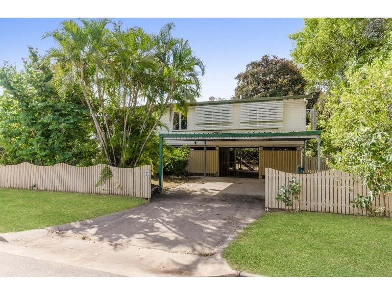 21 Ellimatta Avenue, Cranbrook QLD 4814