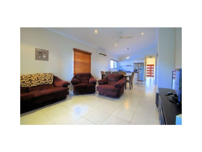 1 Burnham Street, Kirwan QLD 4817