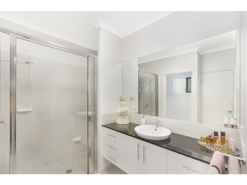 42 Diamond Drive, Alice River QLD 4817