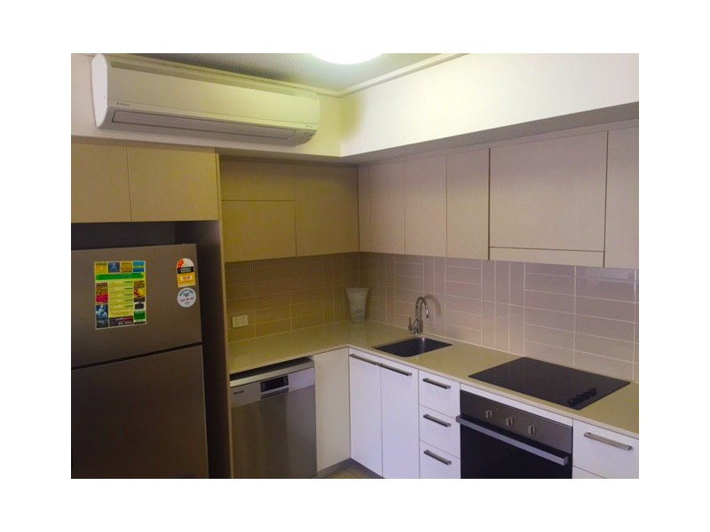 14/3 Kingsway Place, Townsville City QLD 4810