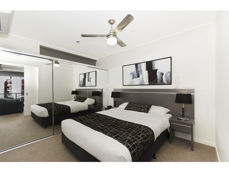 14/3 Kingsway Place, Townsville City QLD 4810