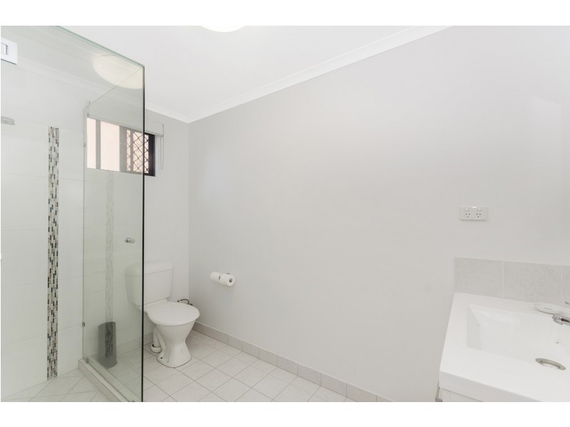 4 Queens Road, Railway Estate QLD 4810