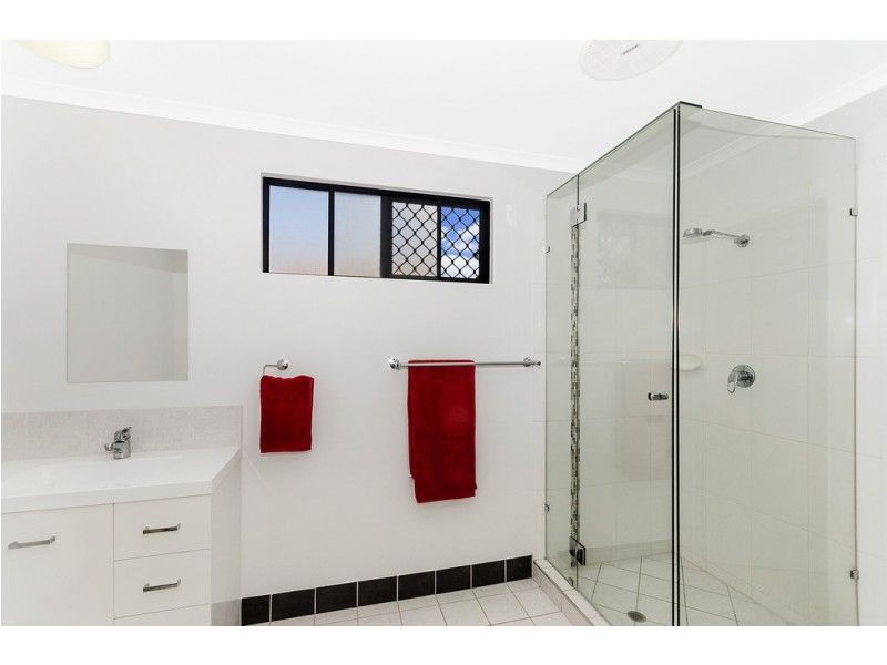 4 Queens Road, Railway Estate QLD 4810