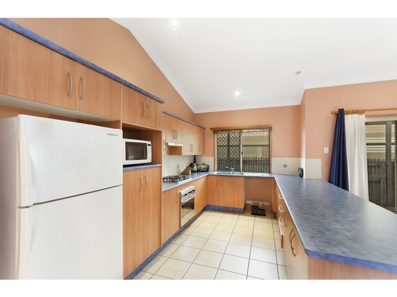 1 Red Ash Court, Douglas QLD 4814