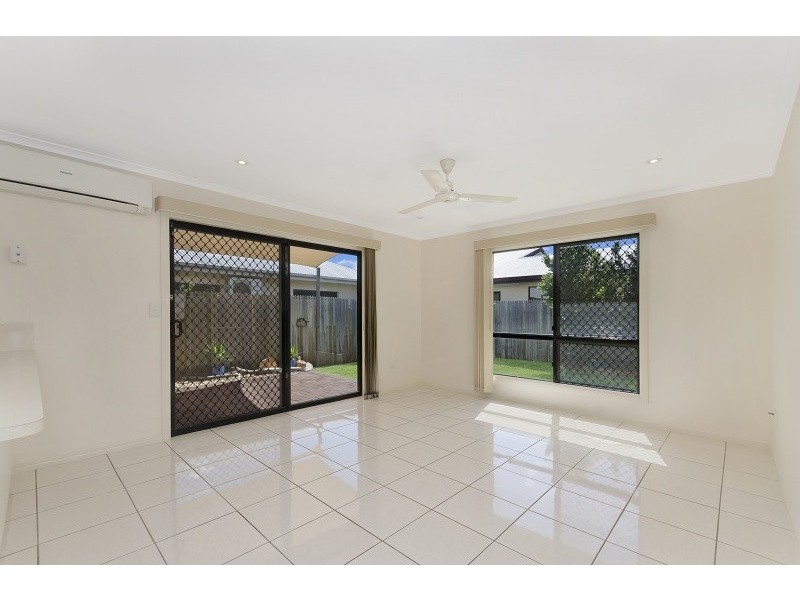 7 Bellamy Street, Rasmussen QLD 4815