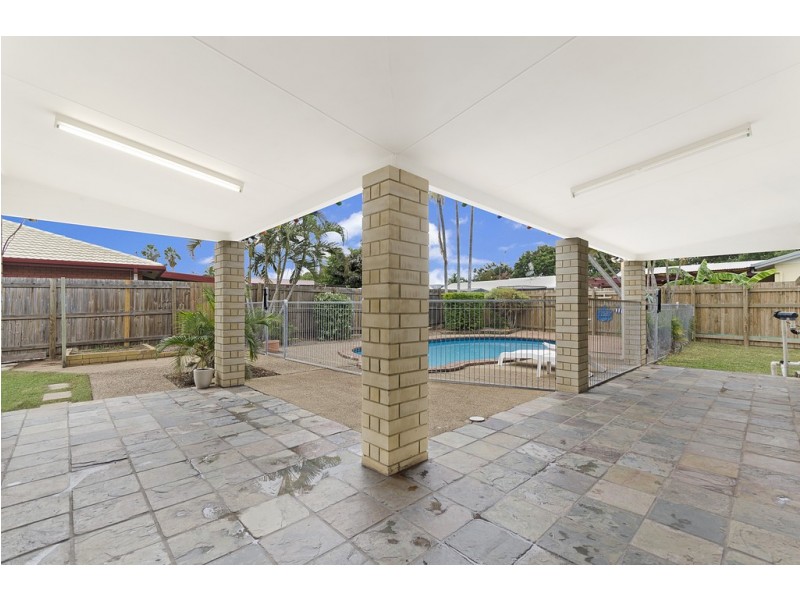 63 Garden Grove Crescent, Kirwan QLD 4817