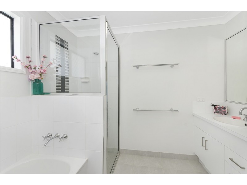 7 Dahlia Street, Burdell QLD 4818