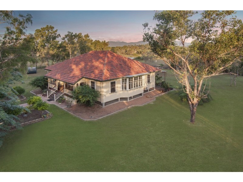 4 Greta Road, Oak Valley QLD 4811