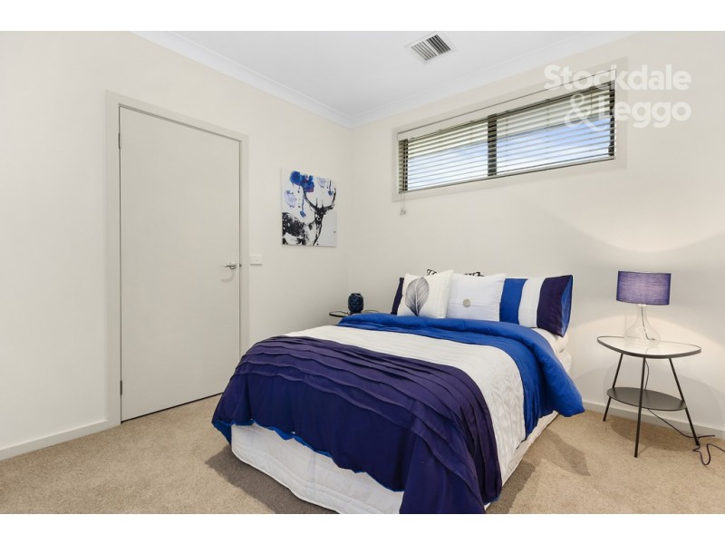 1/63 Lucknow Street, Mitcham VIC 3132