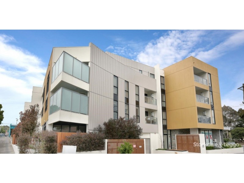 209/300 Middleborough Road, Blackburn VIC 3130