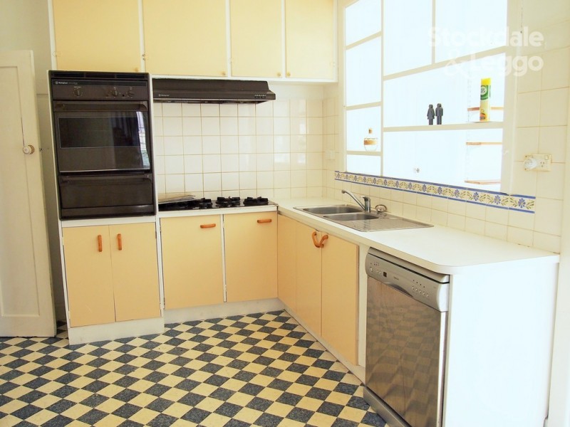 5 Craig Street, Blackburn South VIC 3130