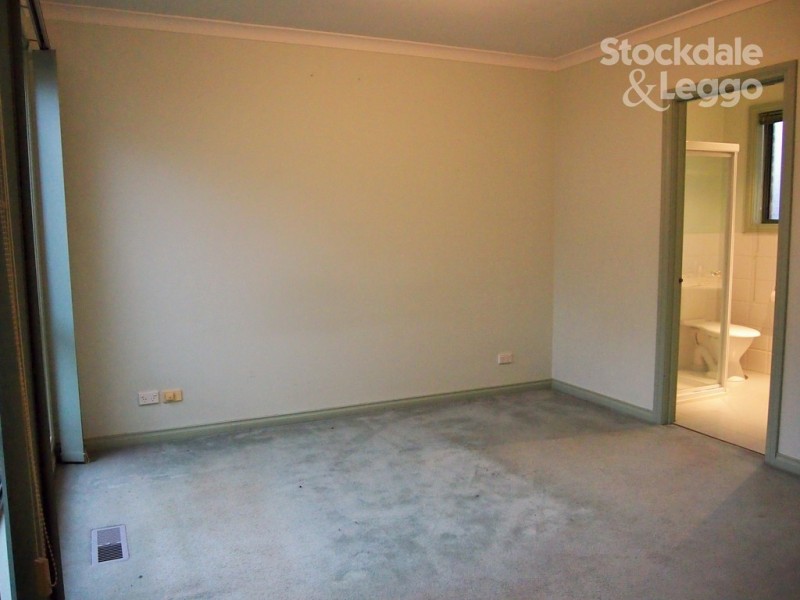 3 Vicki Street, Blackburn South VIC 3130