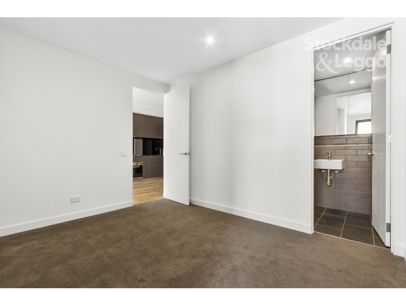 111/83 Tram Road, Doncaster VIC 3108