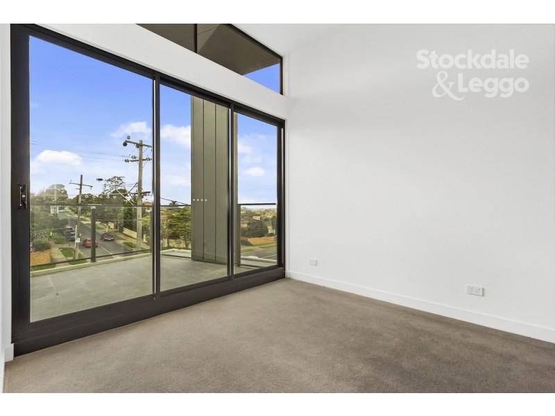 111/83 Tram Road, Doncaster VIC 3108