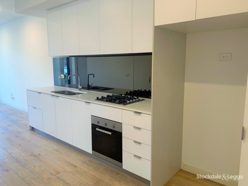 109/83 Tram Road, Doncaster VIC 3108