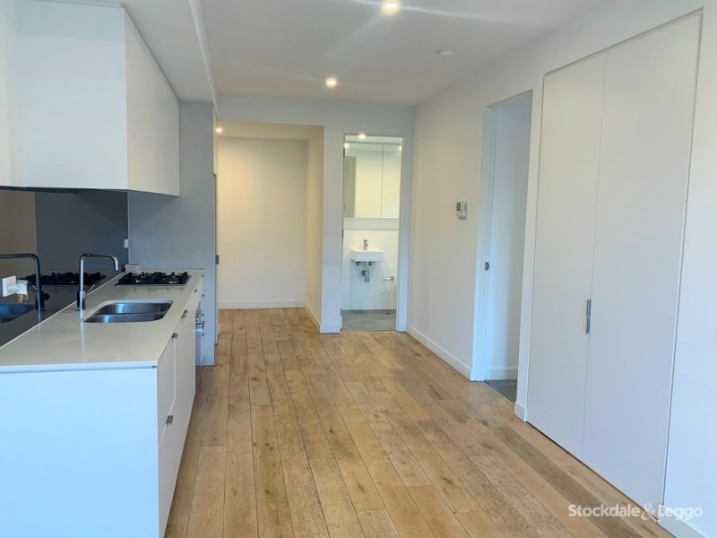 109/83 Tram Road, Doncaster VIC 3108