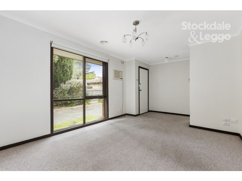 2/18 Freeman Street, Ringwood East VIC 3135