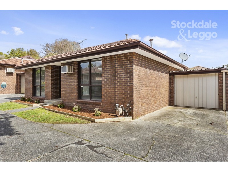 2/18 Freeman Street, Ringwood East VIC 3135