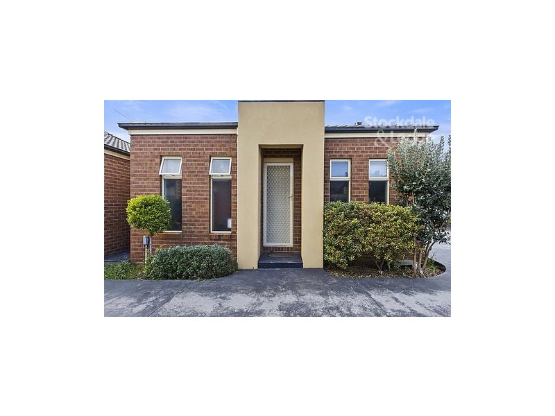 2/164 Ogilvie Street, Essendon VIC 3040