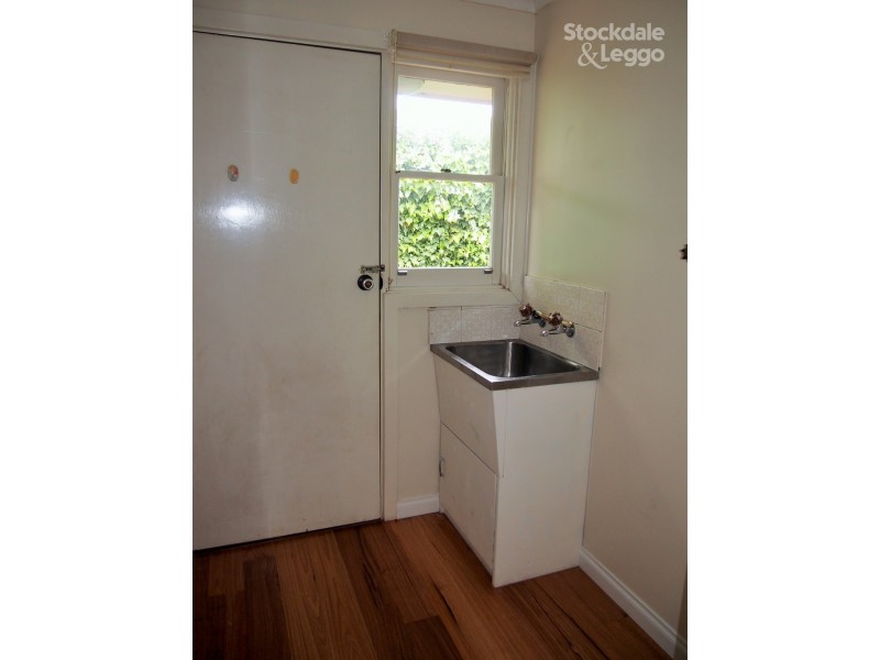 2/19 Salisbury Avenue, Mont Albert VIC 3127