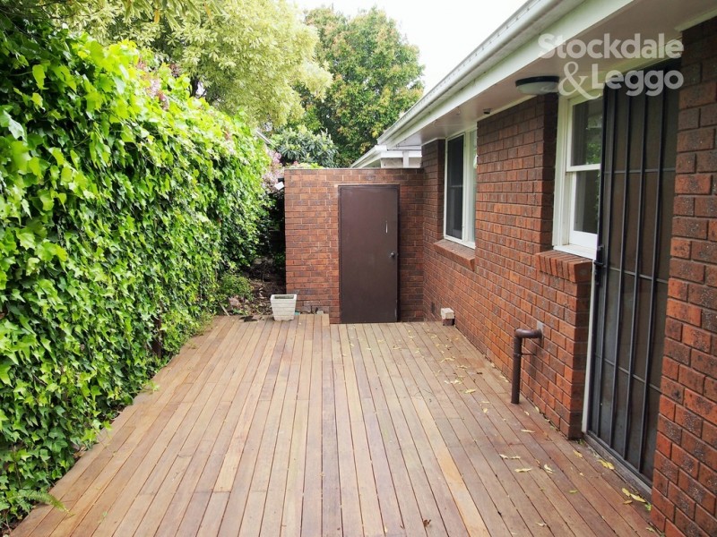 2/19 Salisbury Avenue, Mont Albert VIC 3127