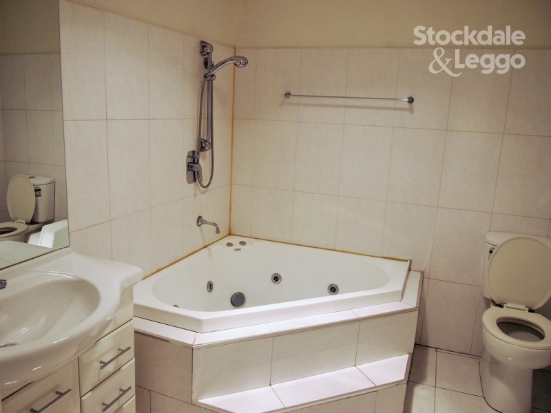 11/880 Canterbury Road, Box Hill South VIC 3128