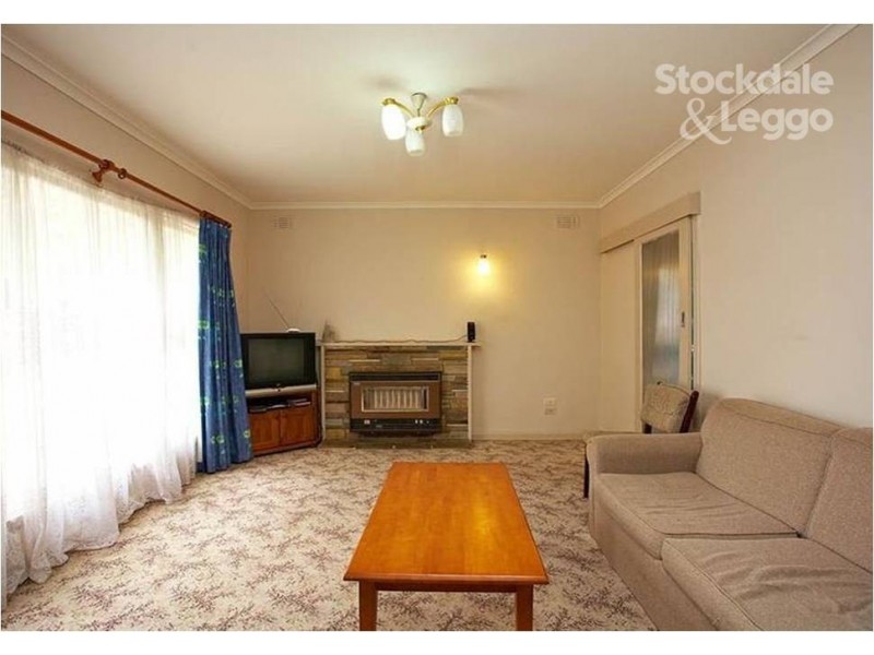 Room 3 17 Laughlin Avenue, Nunawading VIC 3131