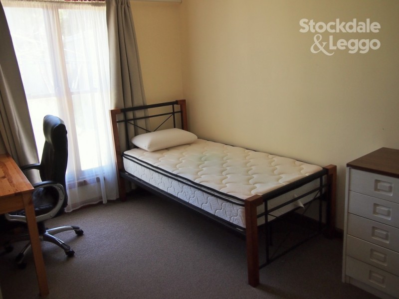 Room 3 17 Laughlin Avenue, Nunawading VIC 3131