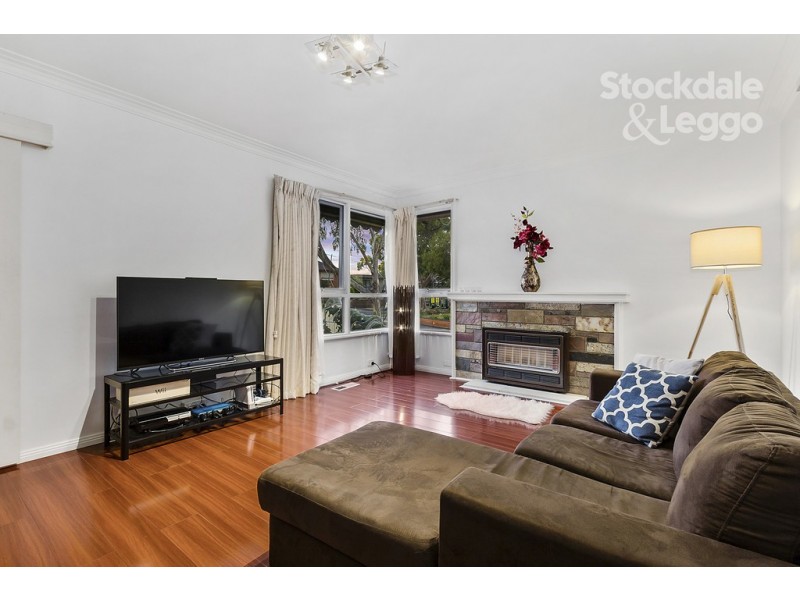 53 Morrie Crescent, Blackburn North VIC 3130