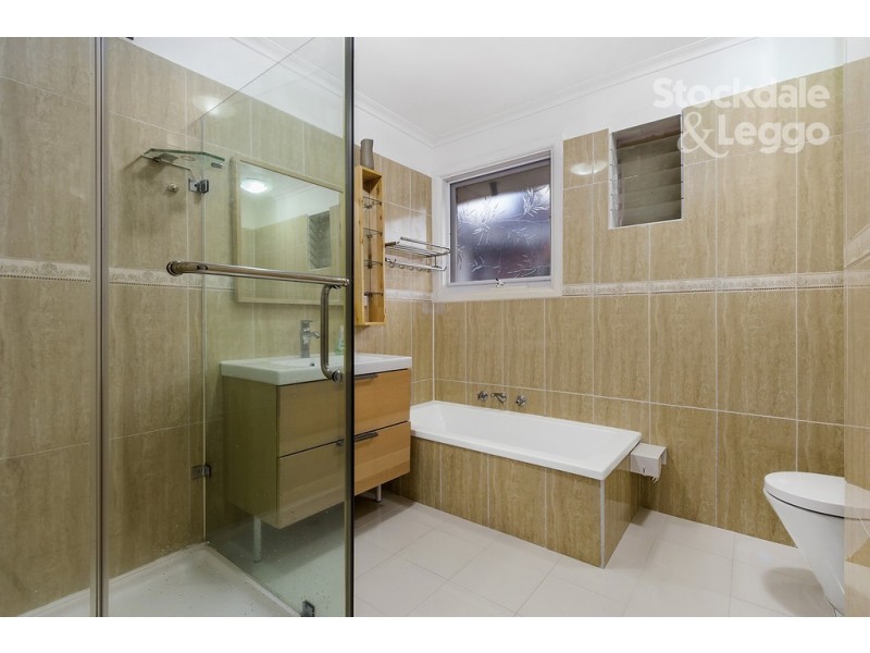 53 Morrie Crescent, Blackburn North VIC 3130