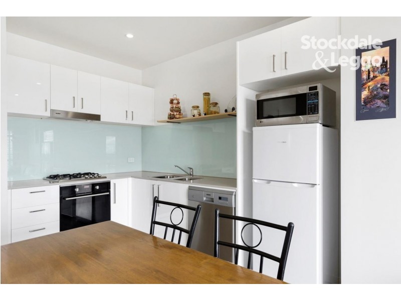 402/339 Mitcham Road, Mitcham VIC 3132