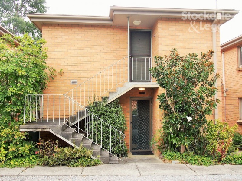 3/54 Gardenia Street, Blackburn VIC 3130