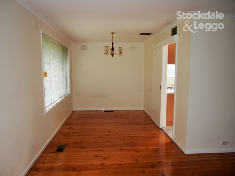 1 Clyden Court, Burwood East VIC 3151