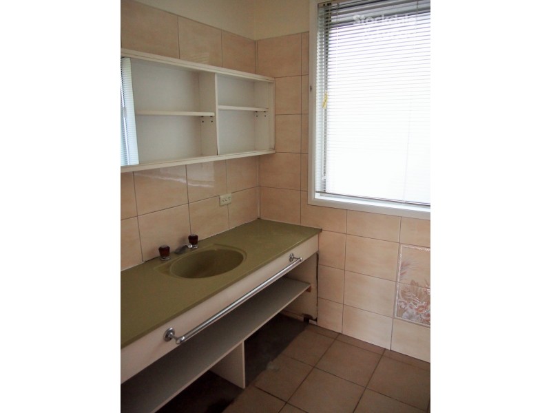 1 Clyden Court, Burwood East VIC 3151