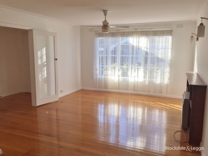 4/92-94 Main Street, Blackburn VIC 3130
