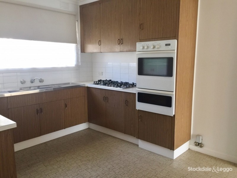 4/92-94 Main Street, Blackburn VIC 3130