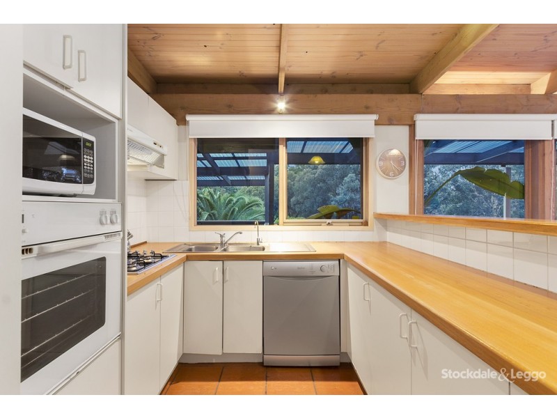 18 Orr Lane, Montmorency VIC 3094