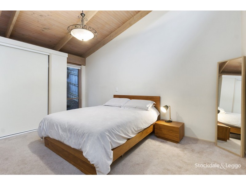 18 Orr Lane, Montmorency VIC 3094