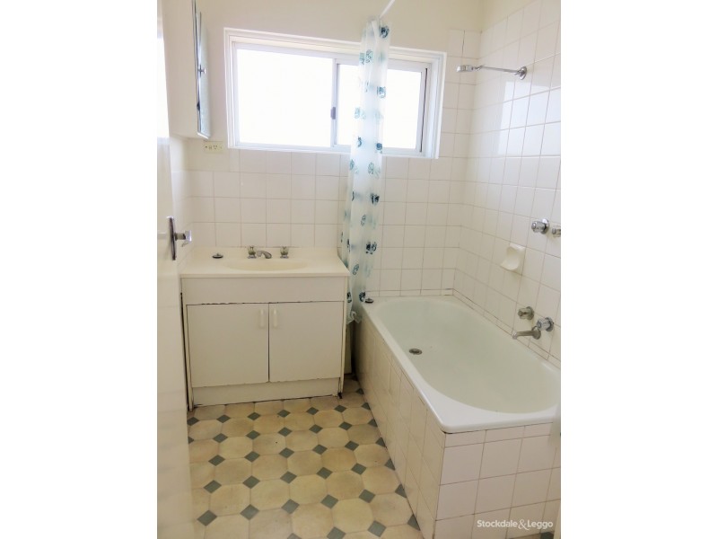 9/13 Main Street, Blackburn VIC 3130