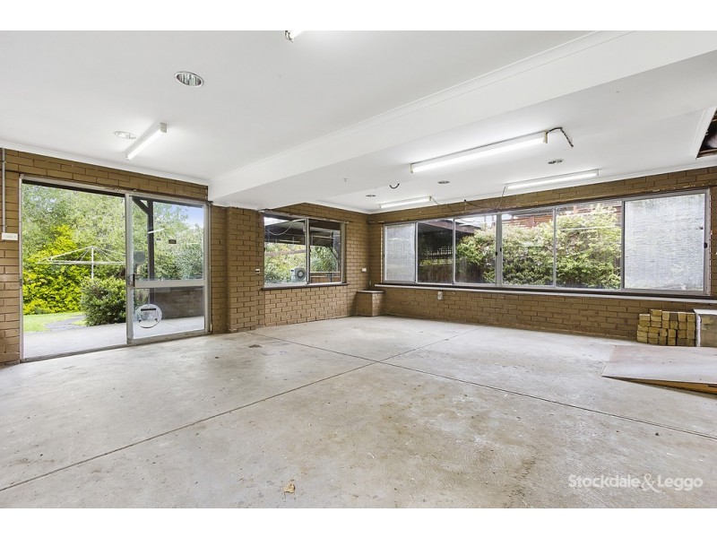 32 Koolkuna Avenue, Doncaster VIC 3108