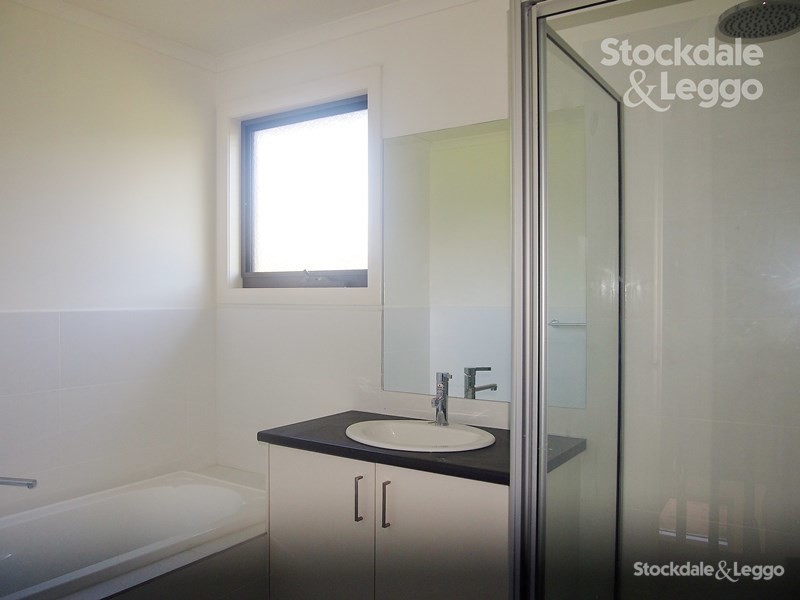 4/180 Wantirna Road, Ringwood VIC 3134