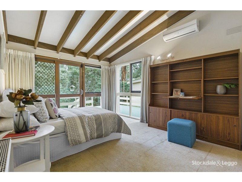 8 Boongarry Avenue, Blackburn VIC 3130